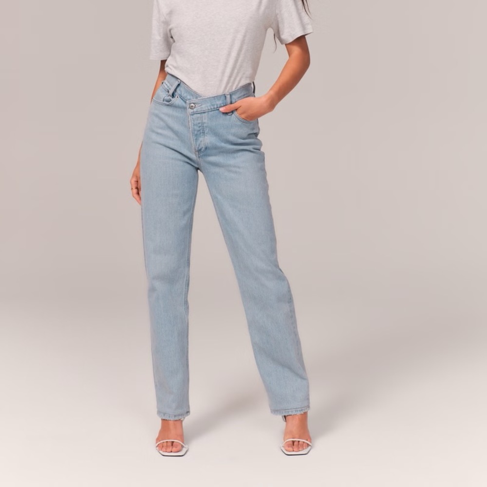 Abercrombie curve love High-rise Dad Jean criss-cross waistband